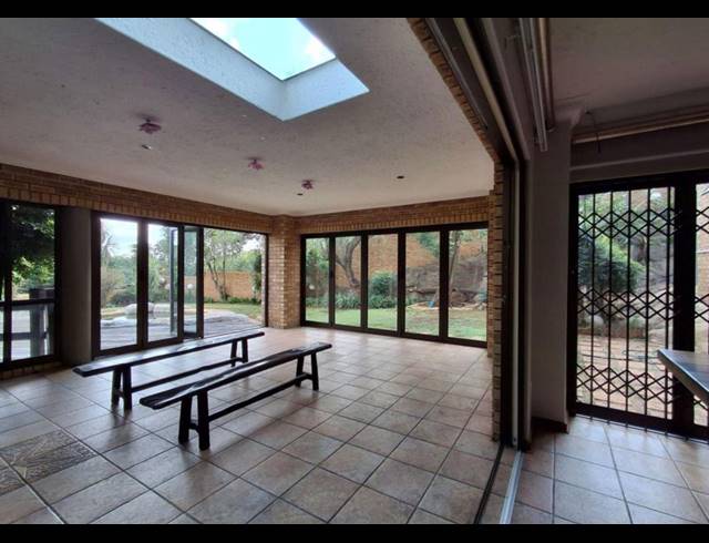 5 BEDROOM HOUSE FOR SALE IN MEYERSDAL